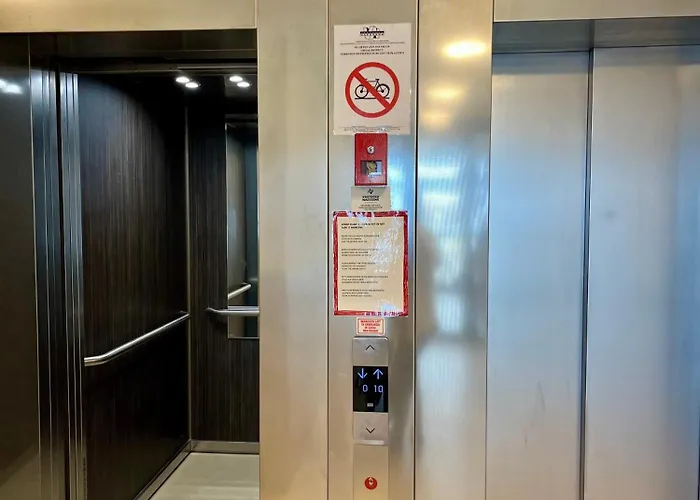 Zen Seaview 公寓 *